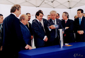 Pujol, Espadaler, Aznar, Clos i Piqu&eacute; en l'acte de la posada de la primera pedra de la tercera pista de l'aeroport del Prat