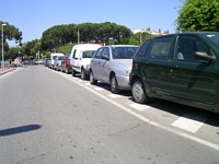 Todos en fila sobre la isleta
