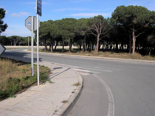 Entrada a l'autovia de Castelldefels (C-31) en direcció Barcelona des de l'avinguda d'Europa de Gavà Mar (en el sector de Llevant Mar)