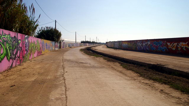 Imagen del tramo canalizado y cimentado de la Riera dels Canyars (26 de Octubre de 2008) (Fotograf�a: Joaquim Cano)